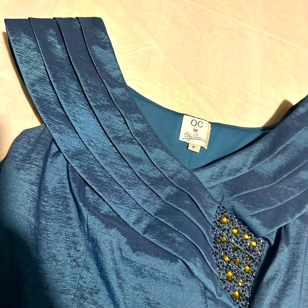 Dress for a formal occasion excellent condition size 4 - Picture 5 of 9